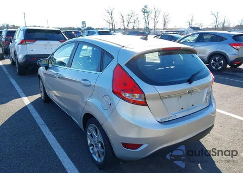 2013 Ford Fiesta Titanium из США, поврежденный, VIN 3FADP4FJXDM218086
